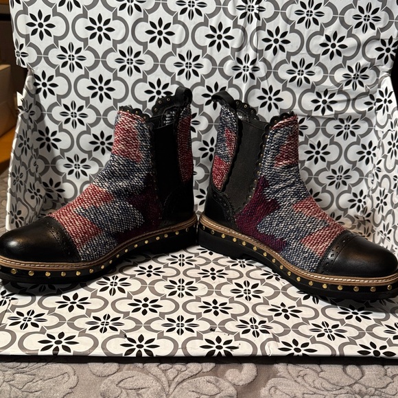 Free People Multicolor Plaid textile Boots with Black leather Accents Sz 36.5 - Picture 3 of 11
